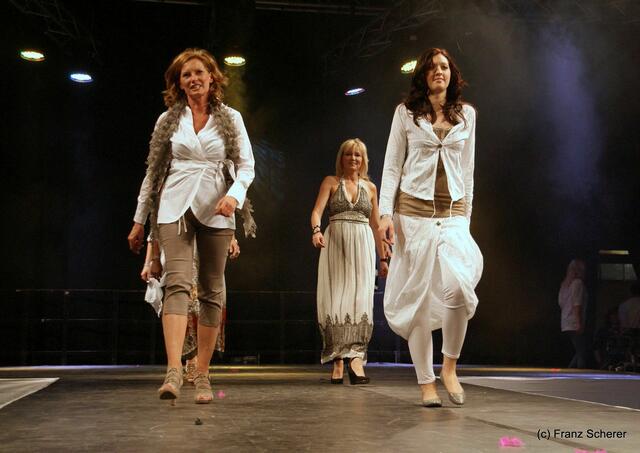 Friedberg (Bayern) - Hair & Fashion 2011 - Colors