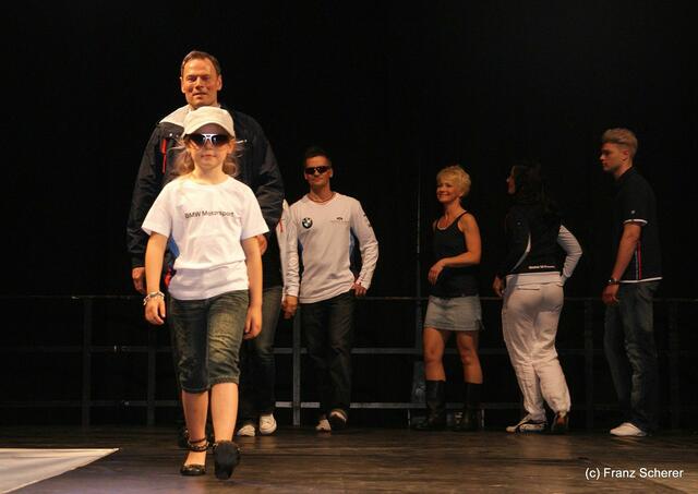 Friedberg (Bayern) - Hair & Fashion 2011 - Colors