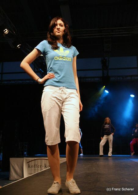 Friedberg (Bayern) - Hair & Fashion 2011 - Colors