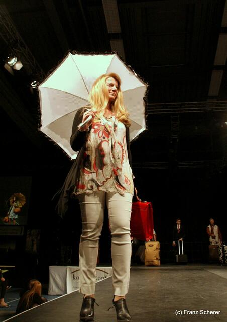 Friedberg (Bayern) - Hair & Fashion 2011 - Colors