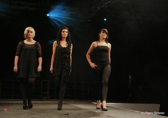 Friedberg (Bayern) - Hair & Fashion 2011 - Colors