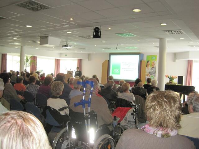 ausgebuchter Forumsaal