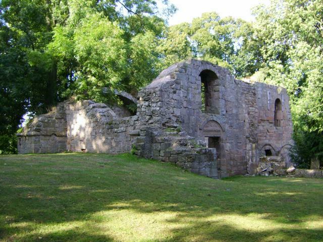 Kirchenruine Alt-Rhoden