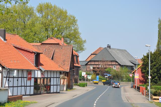 Ortseinfahrt - Im Detail - Oelerse im Burgdorfer Land
