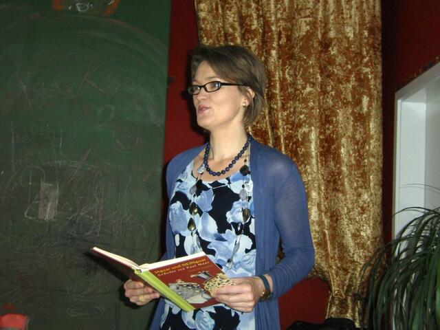 Paul Maar beschreibt es in seinem Gedicht bestens: Auch die Frage "Werde ich als Vorlesepate aktiv?" hat immer etwas von "Jaguar und Neinguar".