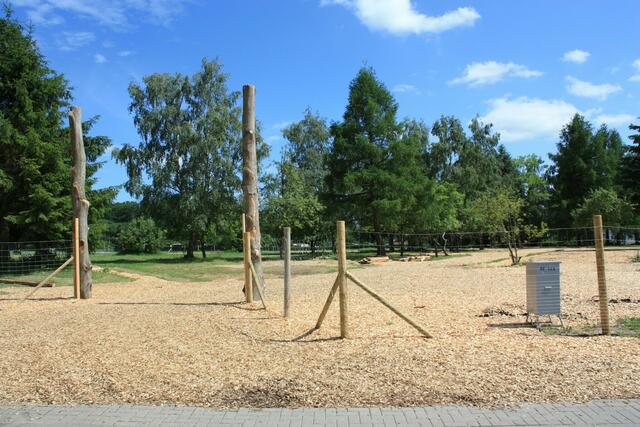 13.06.2010: Außer der Umzäunung ist nicht mehr viel vorhanden.