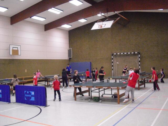 Dienstags und Freitags ist viel los in der Hiddestorfer Sporthalle