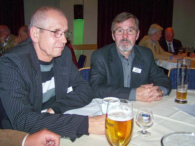 Schwatz beim Bierchen... | Foto: G. Hansi