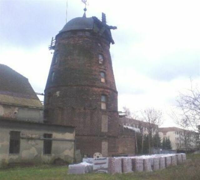 Der Schandfleck, heute und wie im Herbst 2006.