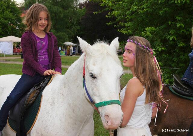 4. Elfenfestival Blumenthal - Reiten auf Ponys von Peters Ponyhof