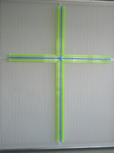 ... die Sakralen Gegenstände sind alle mit ständig wechseldem  Neonlicht versehen, ... dass fand ich nicht so ideal!
