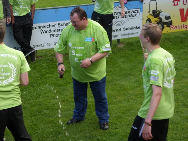 Andreas von der Becke nach dem Bierattentat