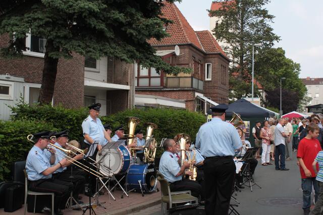 der Musikzug der Freiwilligen Feuerwehr Laatzen .....