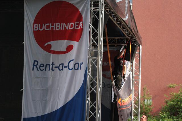 vorbereitungen für den nächsten Auftritt .....