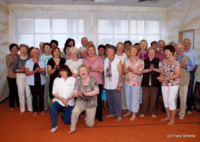 Friedberger Kneipp-Gesundheitstag am 21.05.2011 - Lach-Yoga mit Marie Brandmeir-Zettl - Lachen ohne Grund ist kerngesund!
