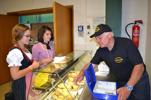 Eine kleine Stärkung gab's beim Briegel Sepp.