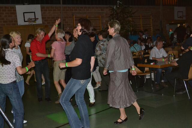 Und es wurde getanzt was das Zeug hält!