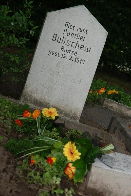 kriegsgräber u. gefangenenlager in Osterwald   17