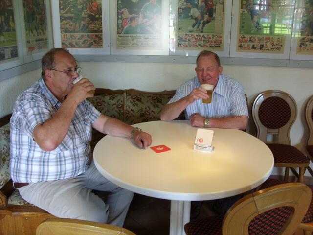 Frühschoppen für Heinz Martens und Hans Lange