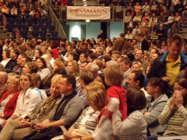 Erwachsenen warten darauf das es los geht