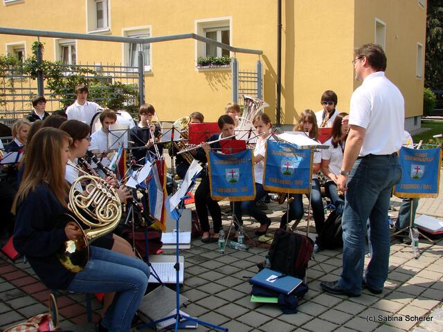 Bayern Rundfahrt 2011 - Einzelzeitfahren in Friedberg - Impressionen vom Startbereich Wiffertshauser Straße