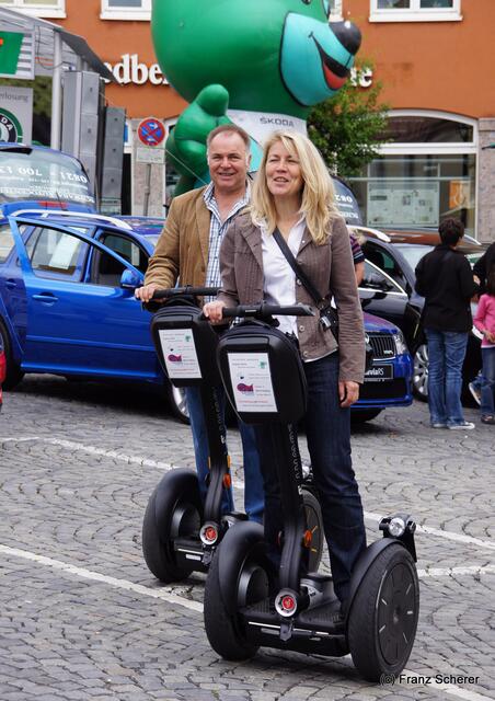 Bayernrundfahrt 2011 - SegWay-Spezialisten Günther und Gitti Brosch (GM Elektroniks)