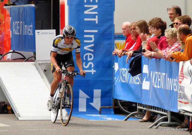 Bayern Rundfahrt 2011 - Einzelzeitfahren in Friedberg - Impressionen vom Startbereich Wiffertshauser Straße