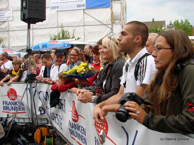 Bayernrundfahrt 2011 - Einzelzeitfahren in Friedberg - Impressionen vom Zielbereich Marienplatz