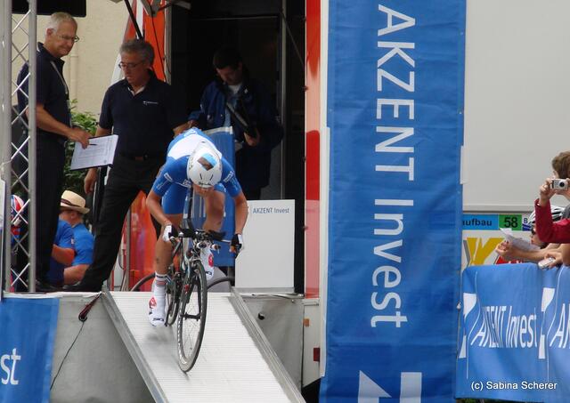 Bayern Rundfahrt 2011 - Einzelzeitfahren in Friedberg - Impressionen vom Startbereich Wiffertshauser Straße
