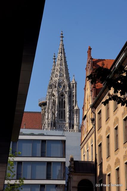 Alt und neu in Eintracht - und das Ulmer Münster ist überall