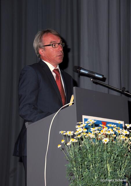 125 Jahre Heimatverein und Museum Friedberg - Friedbergs Bürgermeister Dr. Peter Bergmair bei der Festrede