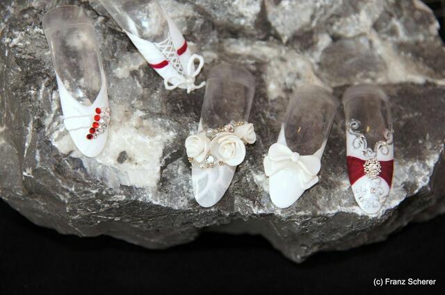 Fabulous Naildesign - Die plastischen Designs in Manuela Neumanns Hochzeitsservice begeistern viele Kunden