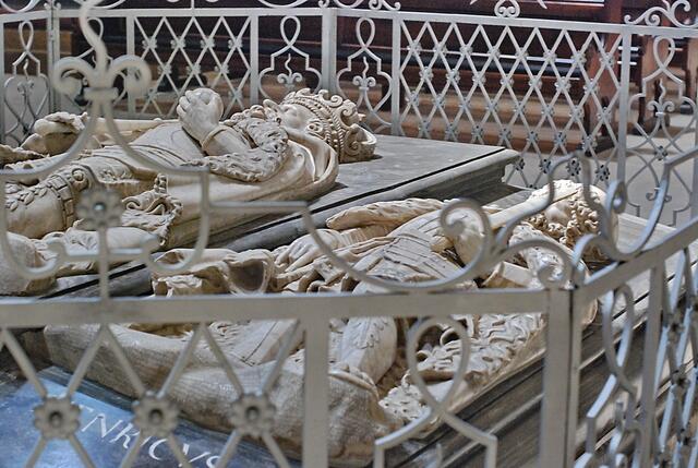 Grabstätte von Lothar von Süpplingenburg: Der Kirchenstifter wurde hier 1137 beigesetzt.