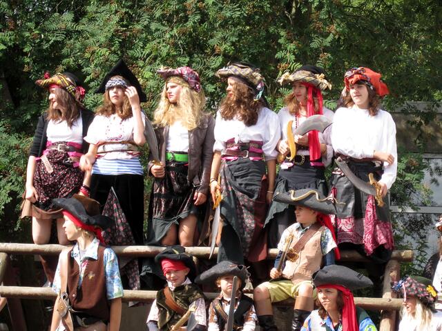 na, und erst die Piratessen!