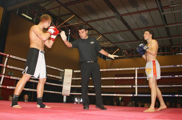 Alexander Schuhmacher gegen Simon Strohmeier