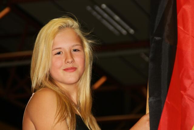 Sie hat bemerkt, daß ich fotografiere!