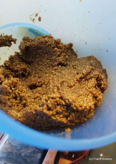Rezept: Marokkanische Gazellenhörnchen - Die fertige Nussmasse