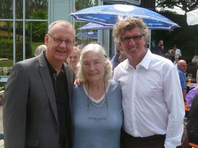 Jürgen Schantin, Ellen Schwiers und Helmut Gieber (von links)