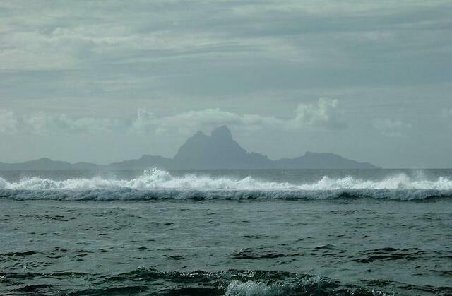 DAS RIFF SCHÜTZT BORA BORA