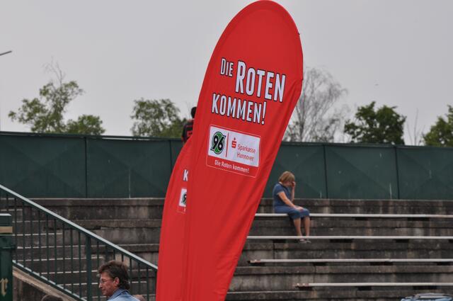 Die Roten kommen...