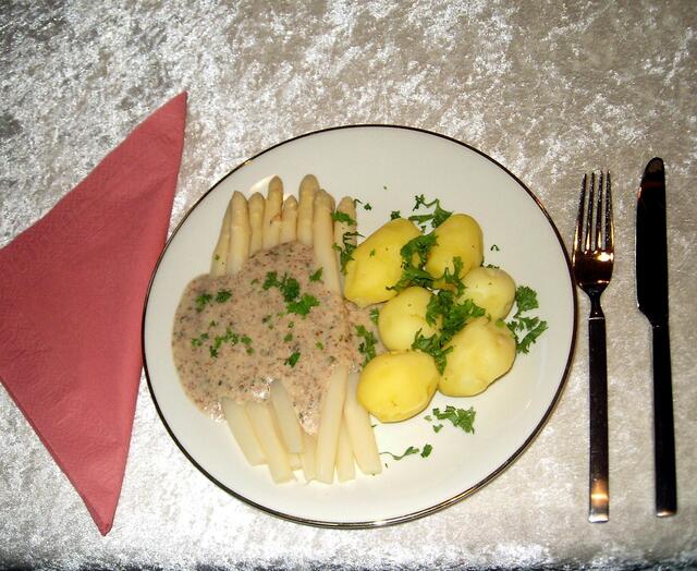 Nun wünsche ich "Guten Appetit"