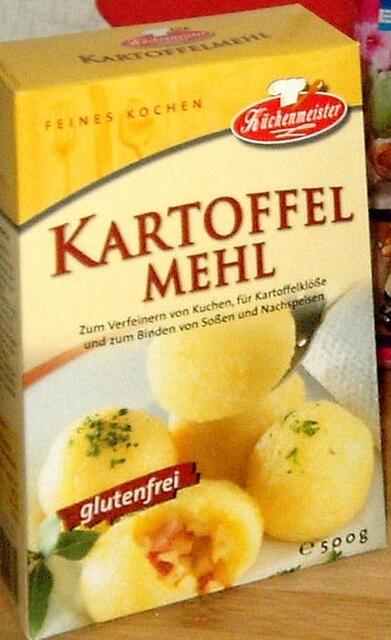 Kartoffelmehl in etwas kalter Flüssigkeit anrühren und die Soße damit etwas andicken.