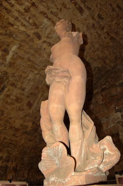 Marburger Meerjungfrau -  Brunnenfigur des alten Marktbrunnens