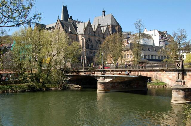 Alte Universität und Weidenhäuser Brücke
