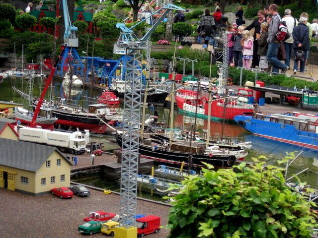 Alles aus Lego . . .
