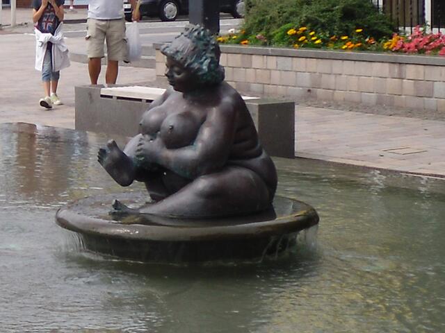 . . . " Die kleine Meerjungfrau" . . . , von Westerland auf Sylt . . .