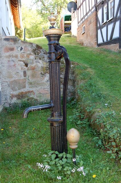Historische Trinkwasserpumpe