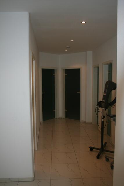 Blick in den weitläufigen Salon....
