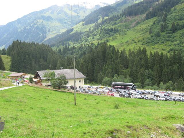 Blick von der Schaukäserei zur Schönangeralm.