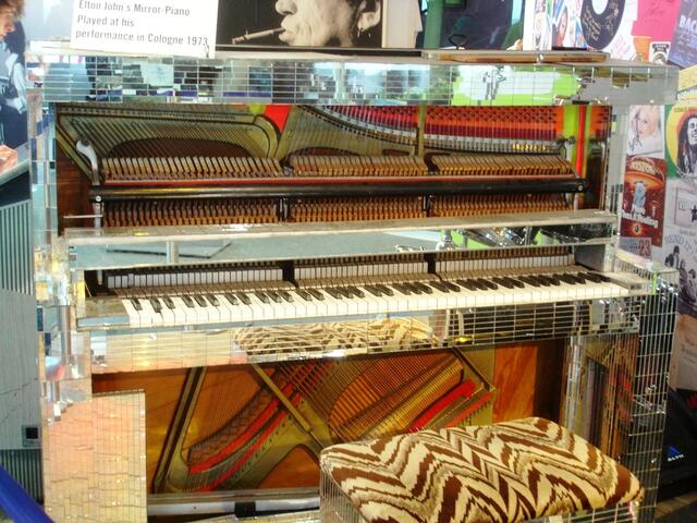 Auf dieser Orgel spielte Elton John!